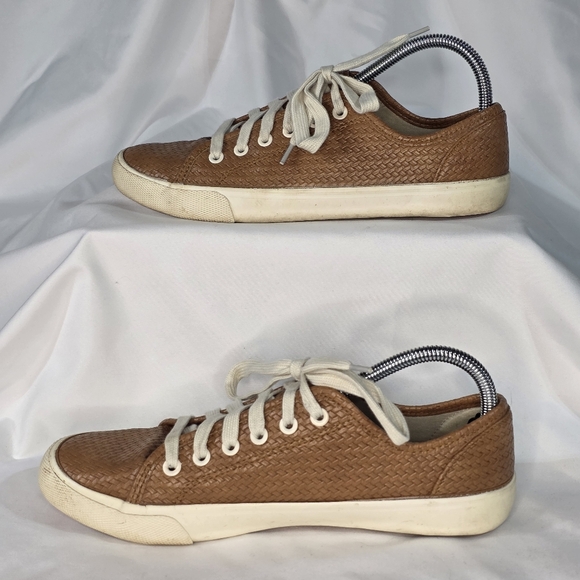 Universal Thread Sneakers Textured Weave Pattern Lace Up Dark Chestnut Caramel 9 - Picture 5 of 10